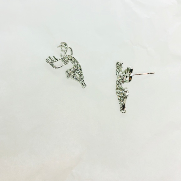 Elk deer stud earrings - Picture 4 of 10